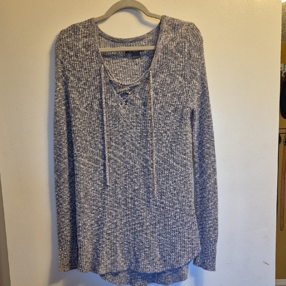Natural Reflections Women's Heathered V-Neck Sweater